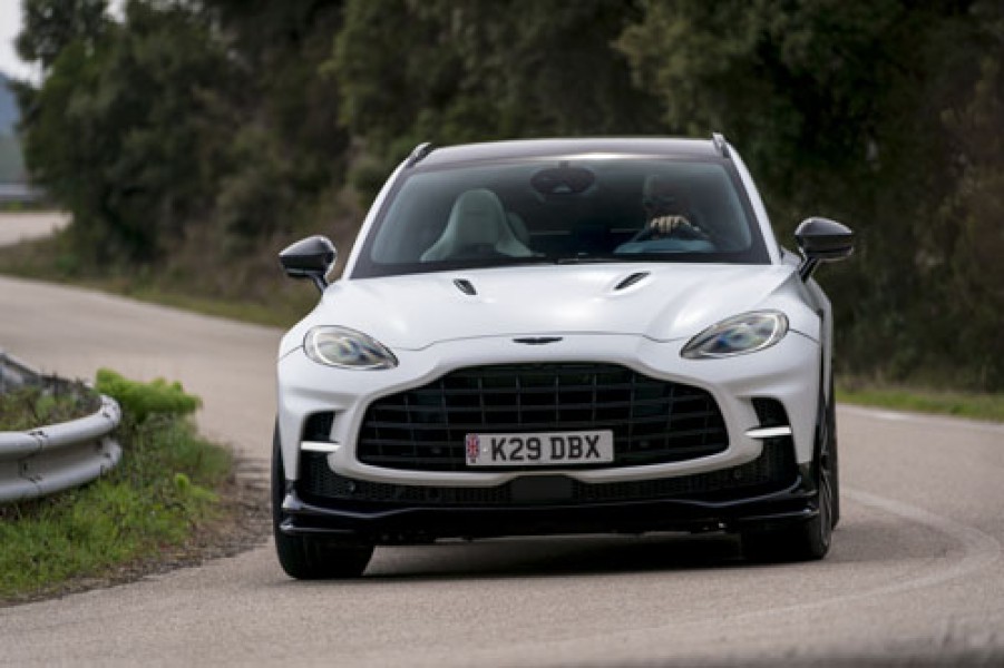 Aston Martin DBX707 Satin Neutron White 66