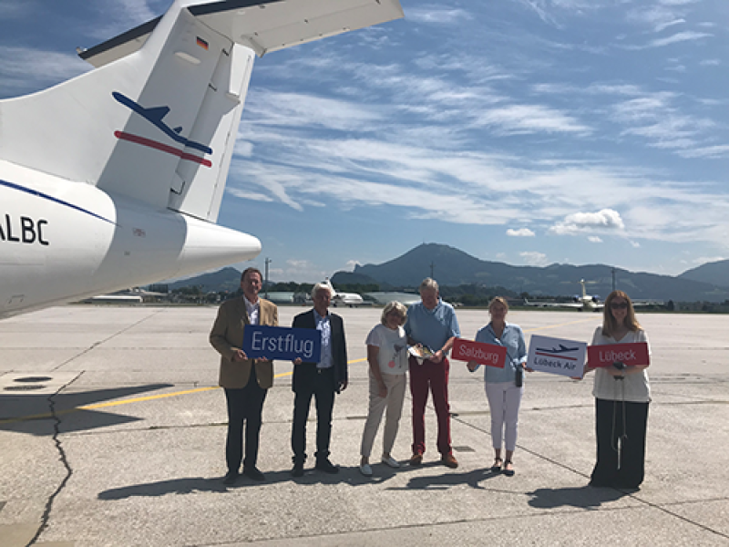 1 Luebeck Air Eroeffnungsflug Salzburg Luebeck